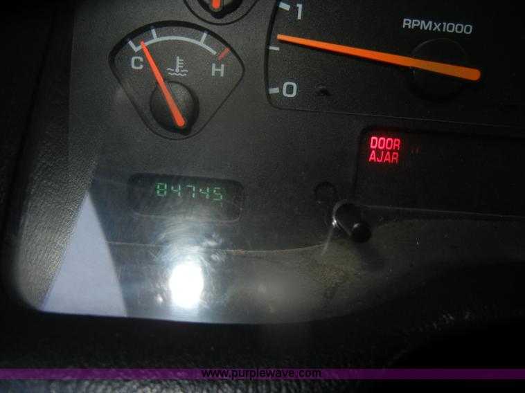 image for item D4728 2001 Dodge Durango SLT SUV