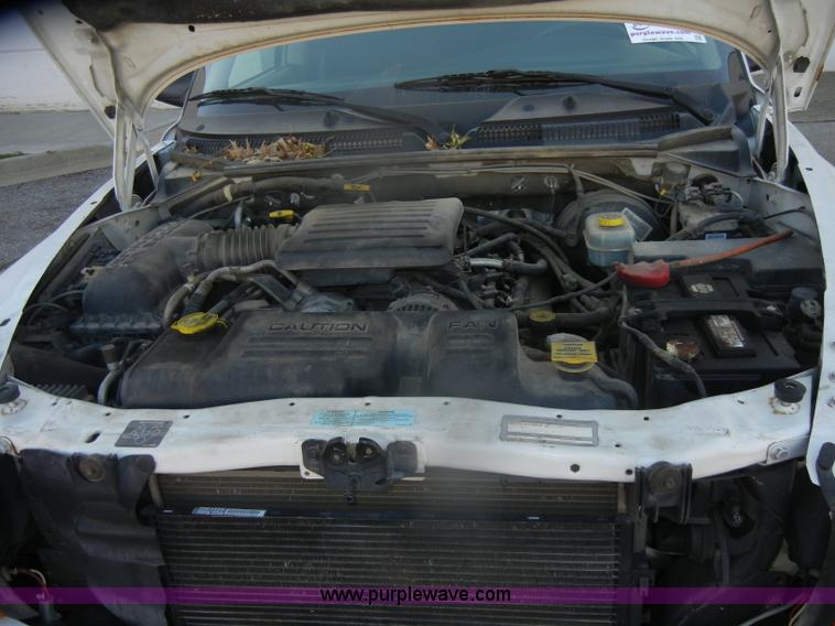 image for item D4728 2001 Dodge Durango SLT SUV