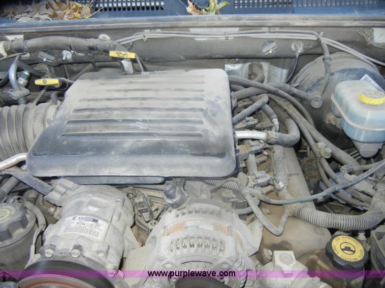 image for item D4728 2001 Dodge Durango SLT SUV