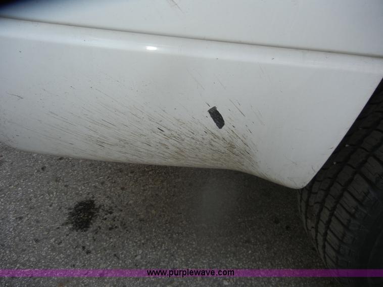 image for item D4728 2001 Dodge Durango SLT SUV