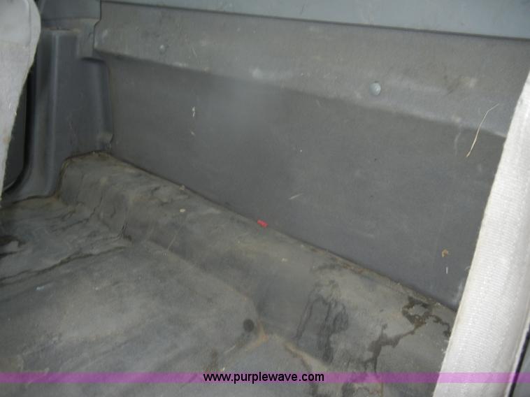 image for item D4732 1998 Ford F150 SuperCab pickup truck