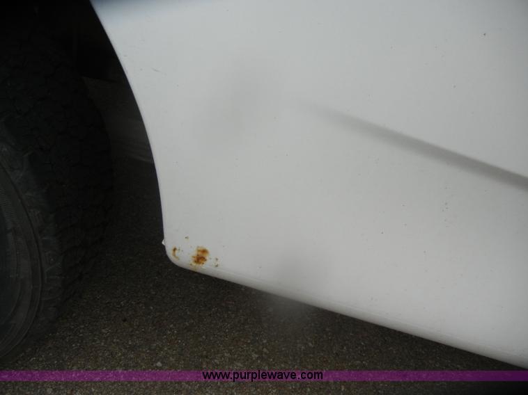 image for item D4732 1998 Ford F150 SuperCab pickup truck