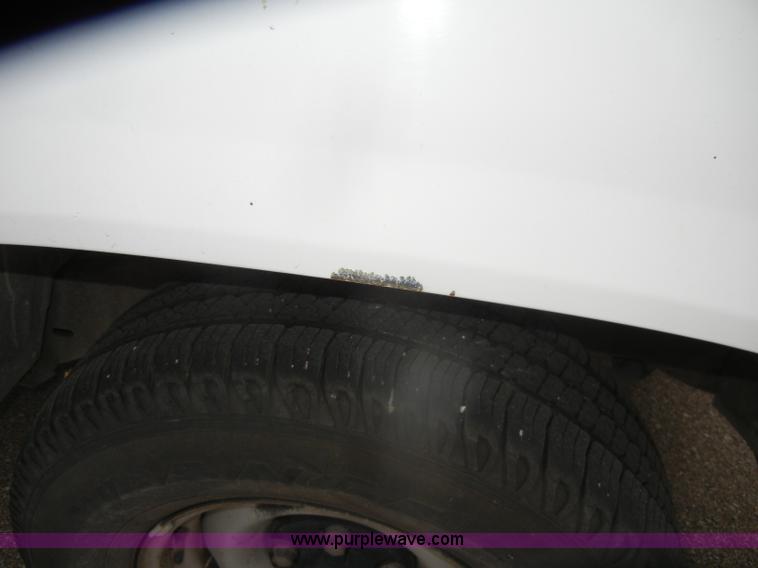 image for item D4734 1998 Chevrolet C1500 pickup truck