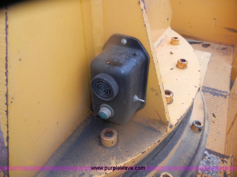 image for item D4736 1992 Ford F700 aerial lift truck