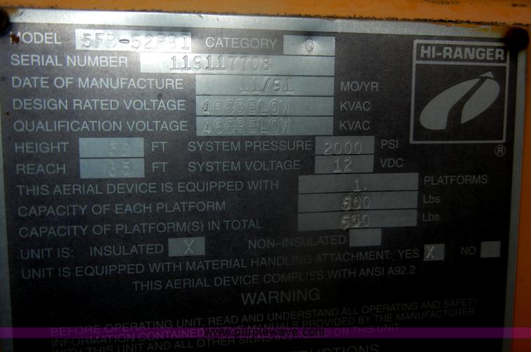 image for item D4736 1992 Ford F700 aerial lift truck