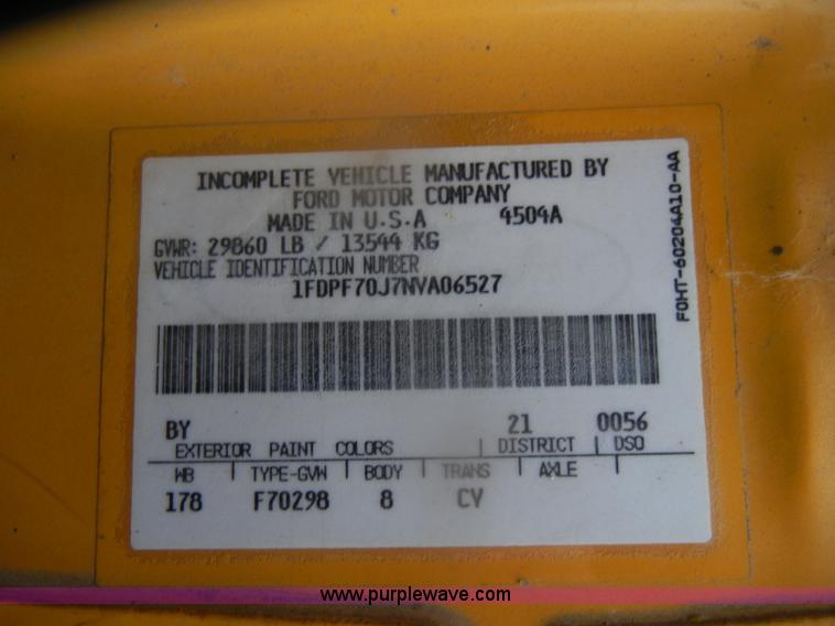 image for item D4736 1992 Ford F700 aerial lift truck