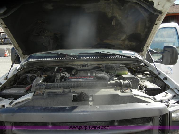 image for item D4743 2003 Ford F550 XL Super Duty dump bed truck