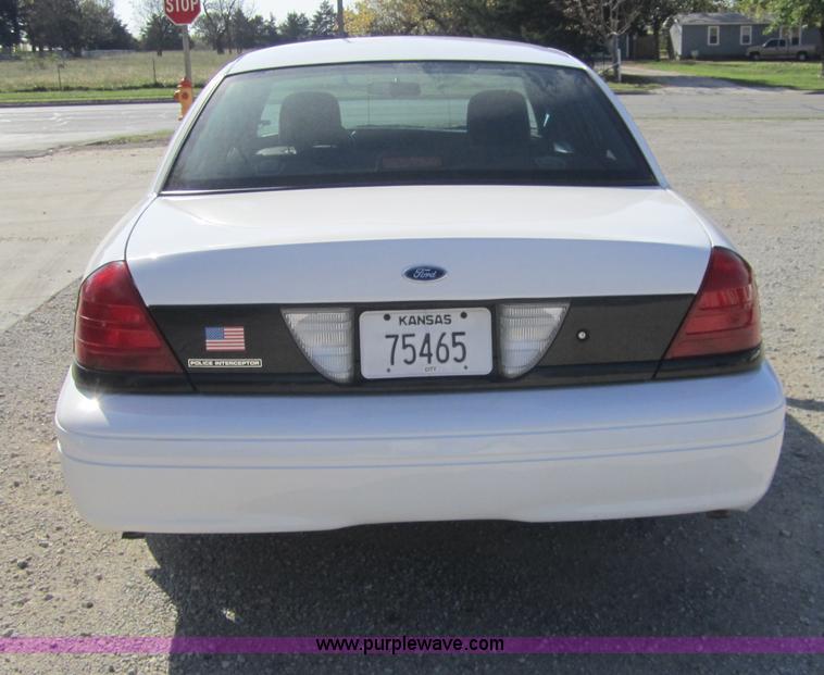 image for item D5701 2008 Ford Crown Victoria Police Interceptor