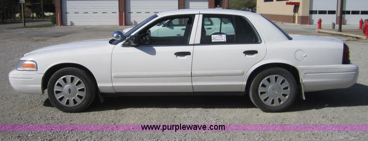 image for item D5701 2008 Ford Crown Victoria Police Interceptor