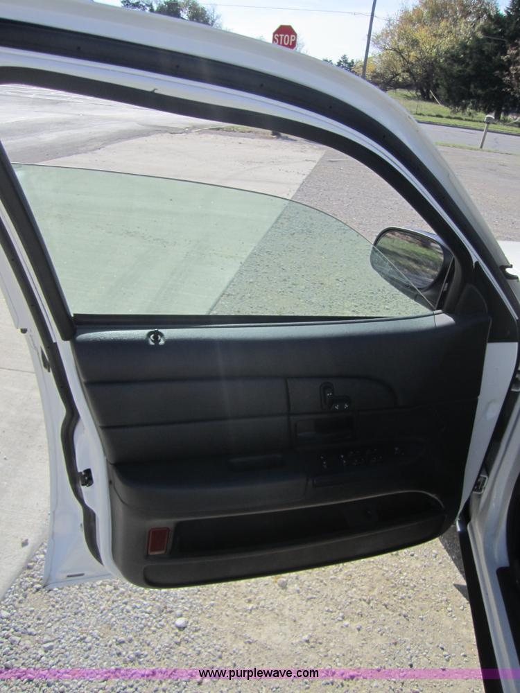 image for item D5701 2008 Ford Crown Victoria Police Interceptor