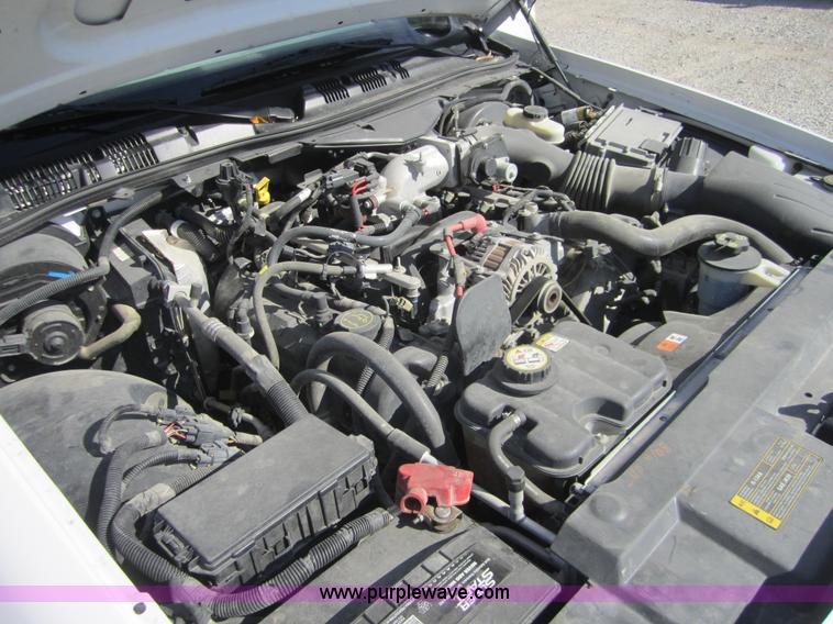 image for item D5703 2008 Ford Crown Victoria Police Interceptor