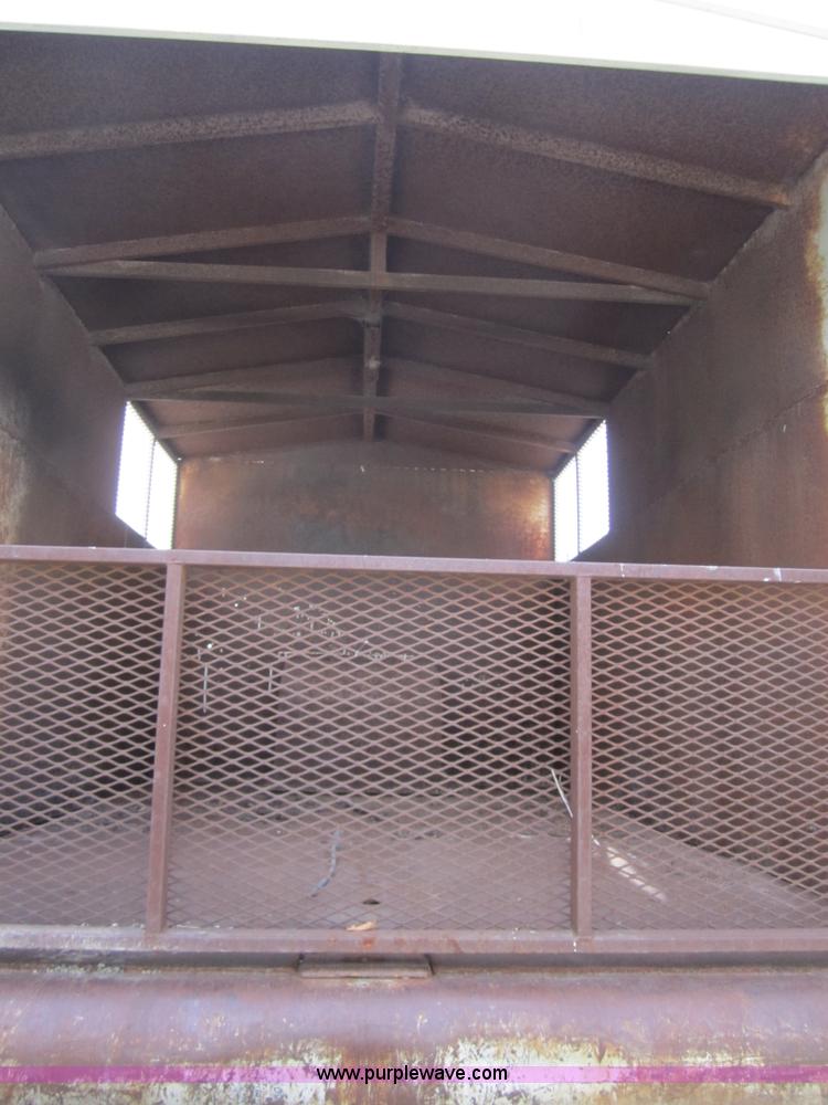 image for item D5705 1965 Ford F600 dump truck