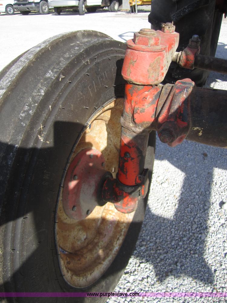 image for item D5709 Case 530 tractor