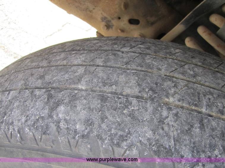 image for item D5711 1993 Ford F350 dump bed pickup truck