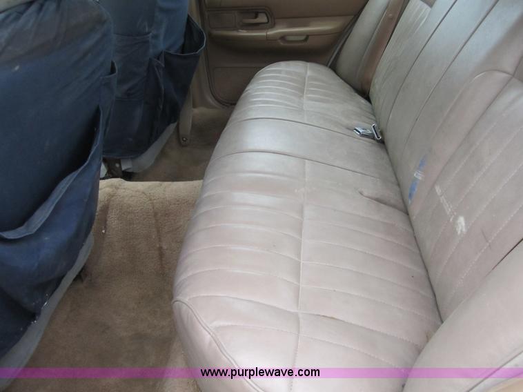 image for item D5713 1996 Ford Crown Victoria Police Interceptor