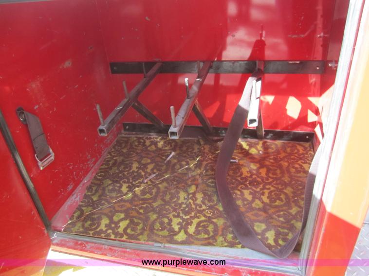 image for item D5714 1977 Ford F756 fire truck