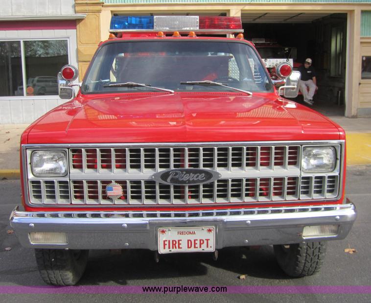 image for item D5715 1981 Chevrolet K30 fire truck