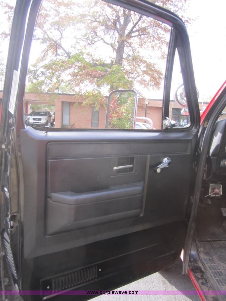 image for item D5715 1981 Chevrolet K30 fire truck