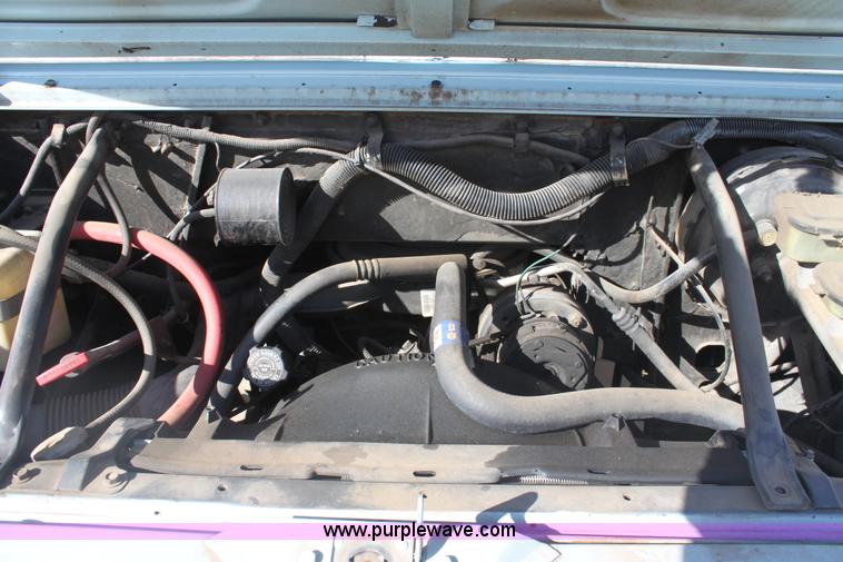 image for item E4301 1992 Chevrolet P30 step van