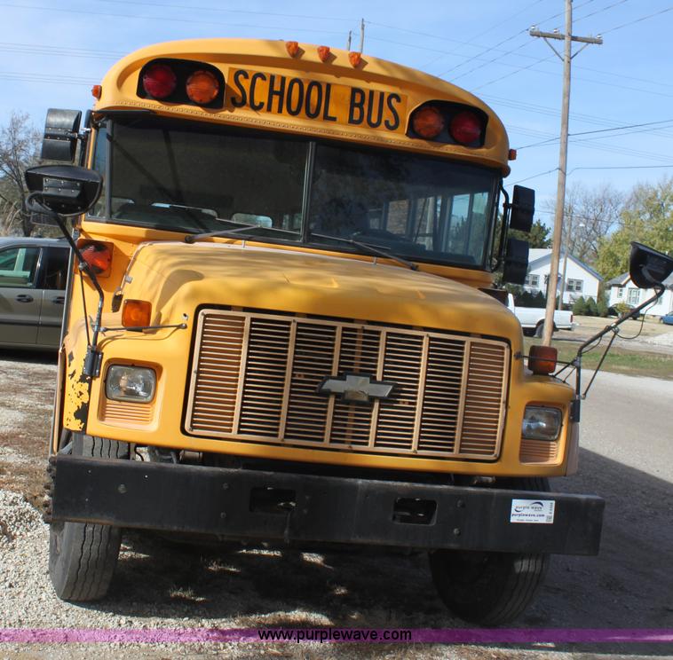 image for item E4304 1996 Blue Bird school bus
