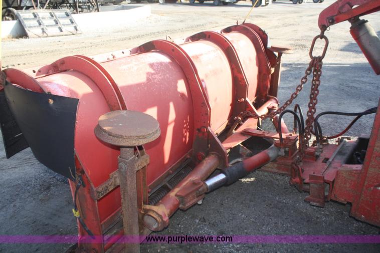 image for item F2507 1985 Ford LT9000 dump truck