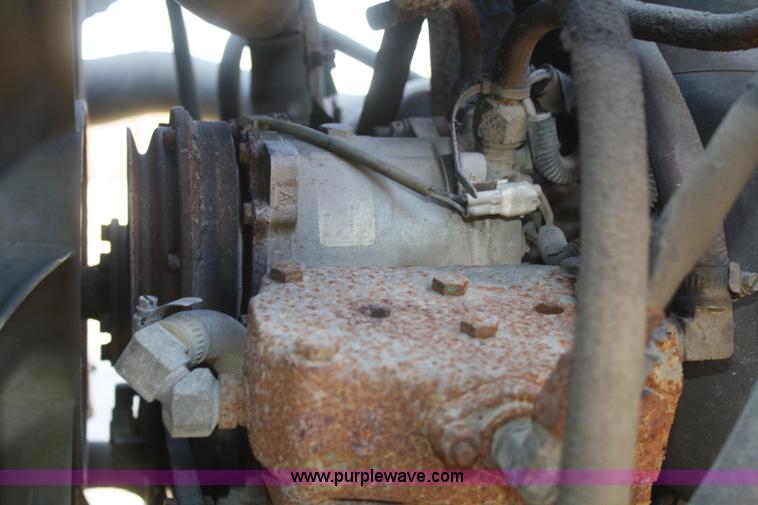 image for item F2508 1990 Ford LT8000 dump truck