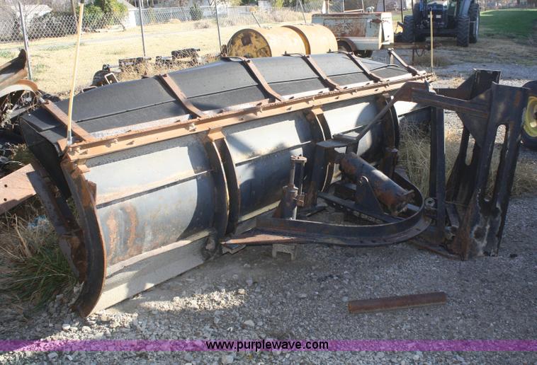 image for item F2508 1990 Ford LT8000 dump truck