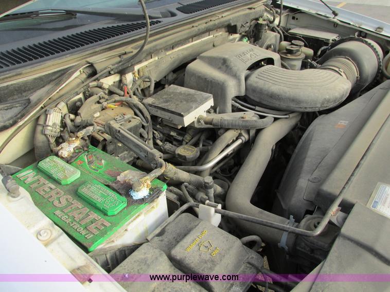 image for item F4006 2001 Ford F150 pickup truck