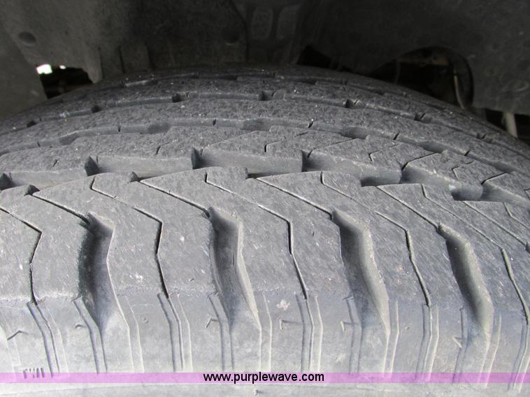 image for item F4006 2001 Ford F150 pickup truck