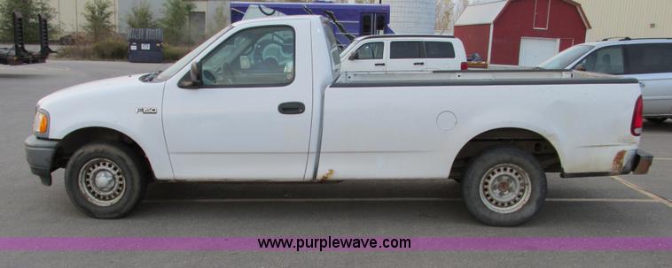 image for item F4007 1998 Ford F150 pickup truck
