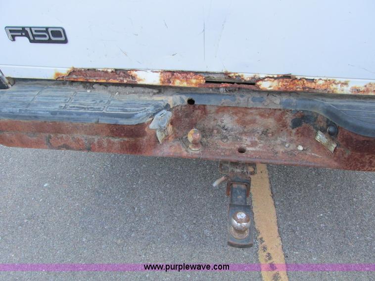 image for item F4007 1998 Ford F150 pickup truck