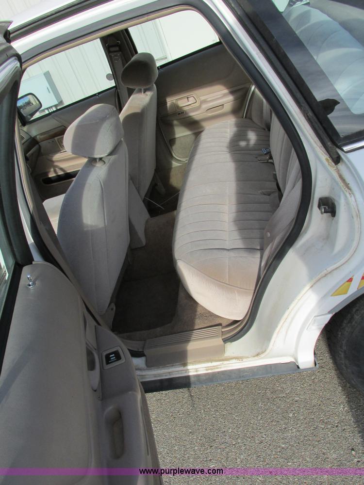 image for item F4009 1994 Ford Crown Victoria Police Interceptor