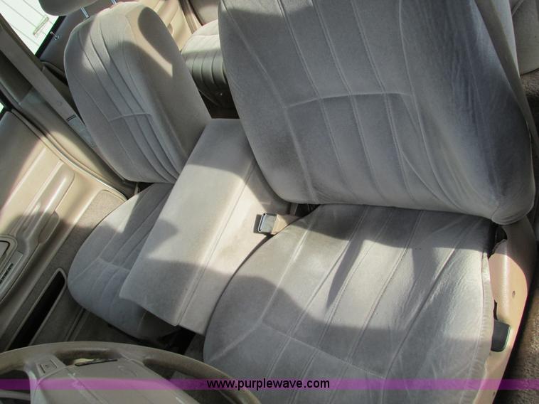 image for item F4009 1994 Ford Crown Victoria Police Interceptor