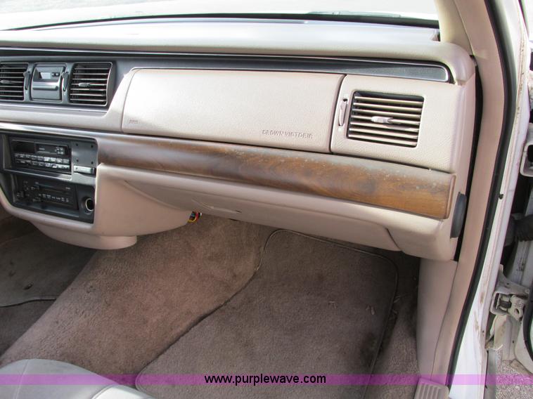 image for item F4009 1994 Ford Crown Victoria Police Interceptor