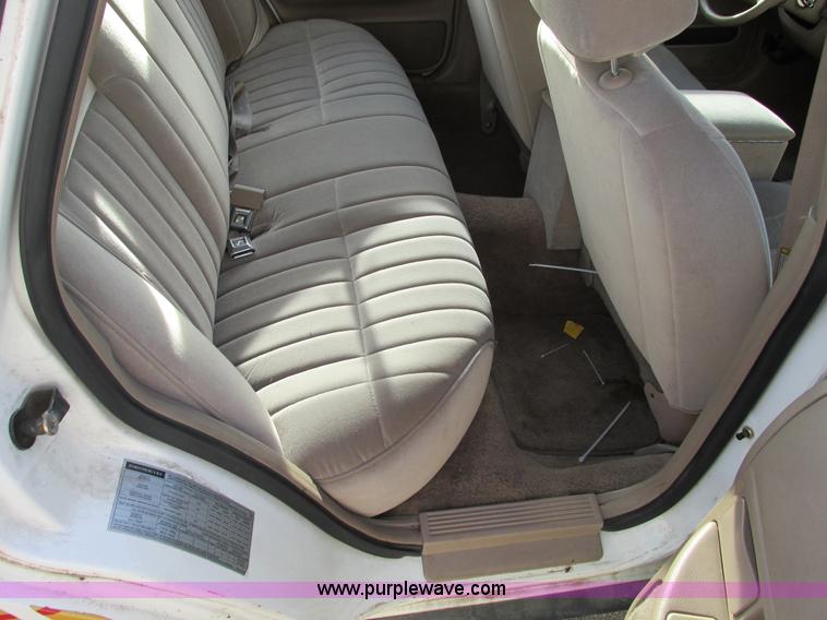 image for item F4009 1994 Ford Crown Victoria Police Interceptor