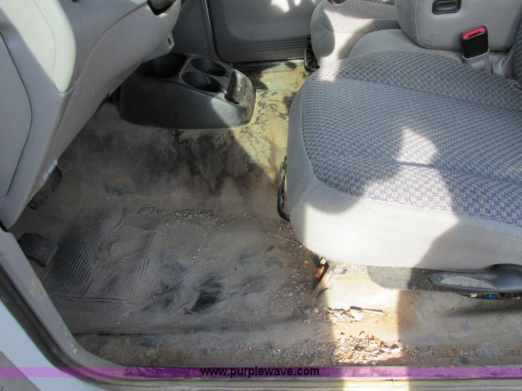 image for item F4010 1998 Ford Ranger SuperCab pickup truck