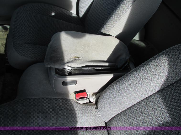 image for item F4010 1998 Ford Ranger SuperCab pickup truck