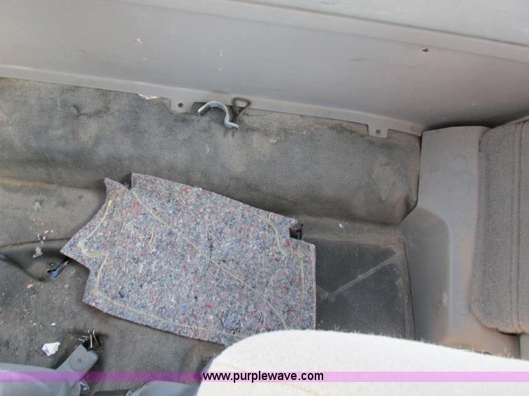 image for item F4010 1998 Ford Ranger SuperCab pickup truck