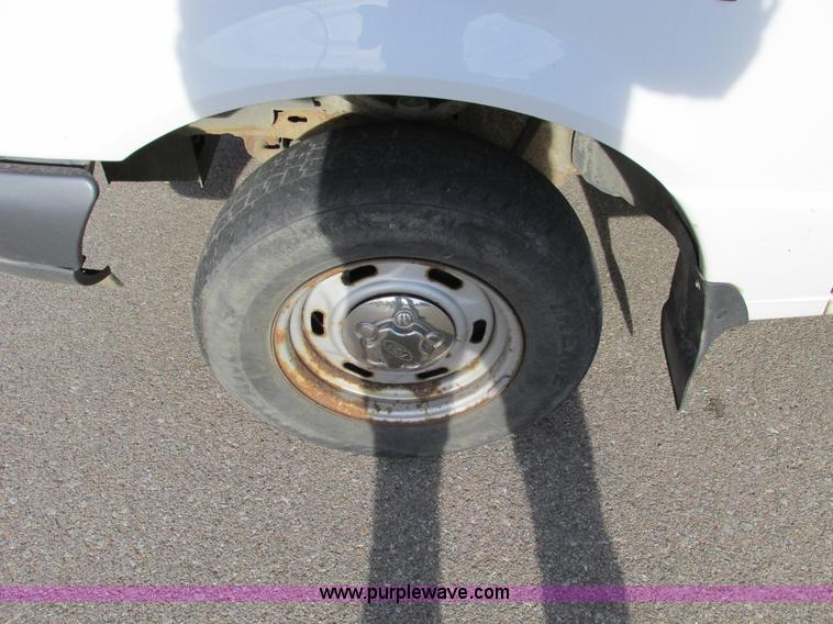 image for item F4010 1998 Ford Ranger SuperCab pickup truck