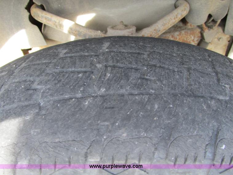 image for item F4010 1998 Ford Ranger SuperCab pickup truck