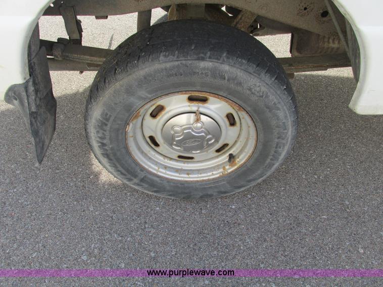 image for item F4010 1998 Ford Ranger SuperCab pickup truck