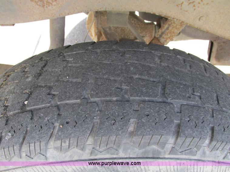 image for item F4010 1998 Ford Ranger SuperCab pickup truck