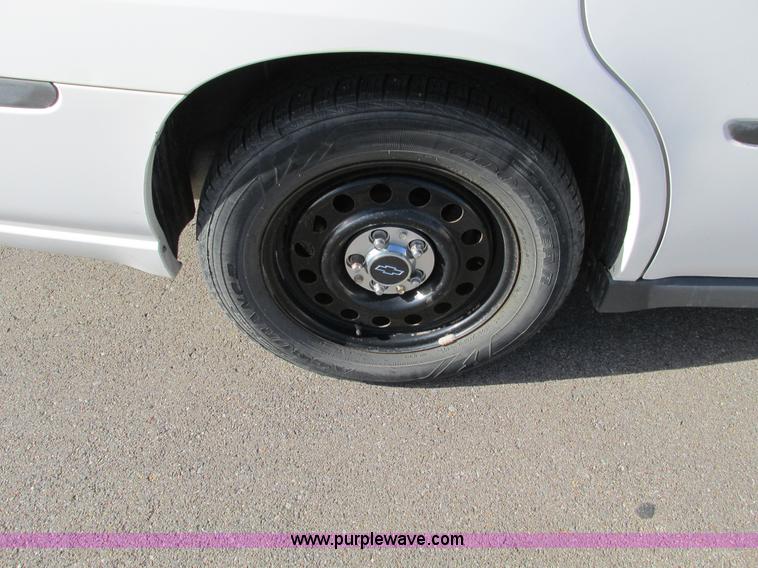 image for item F4011 2001 Chevrolet Impala