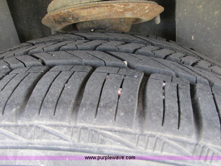 image for item F4011 2001 Chevrolet Impala