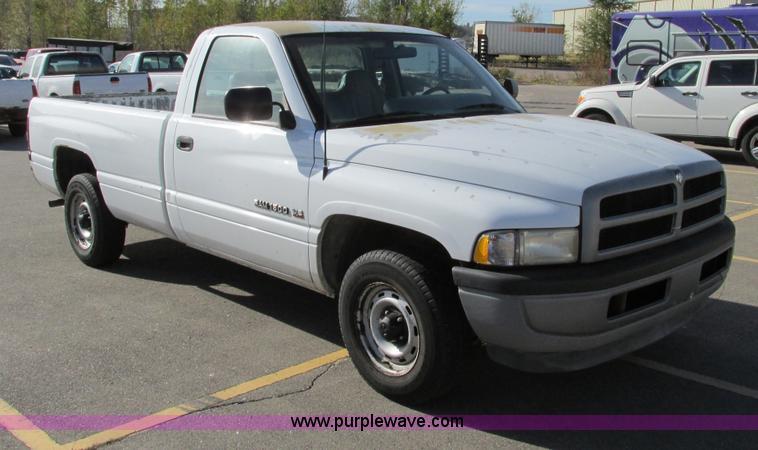 image for item F4012 1996 Dodge Ram 1500 pickup truck