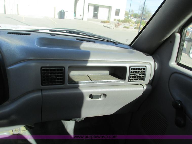 image for item F4012 1996 Dodge Ram 1500 pickup truck