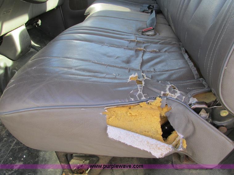 image for item F4012 1996 Dodge Ram 1500 pickup truck