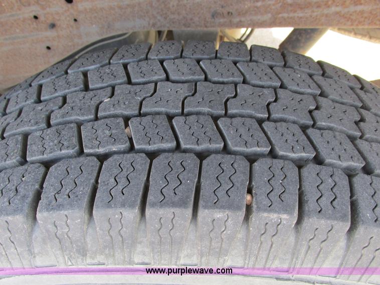 image for item F4012 1996 Dodge Ram 1500 pickup truck