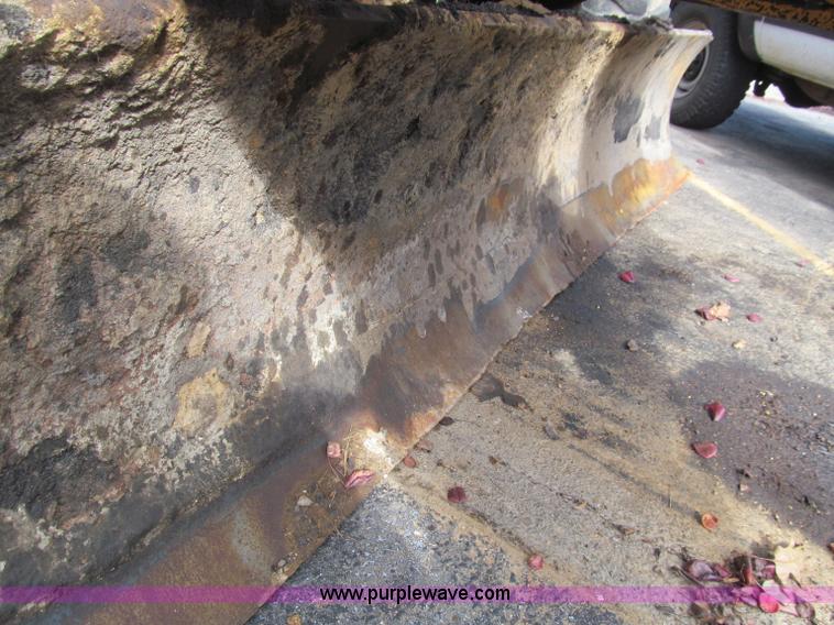 image for item F4652 1989 John Deere 670B motor grader