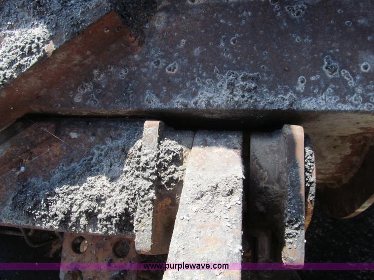 image for item F4653 1996 Case 621B wheel loader